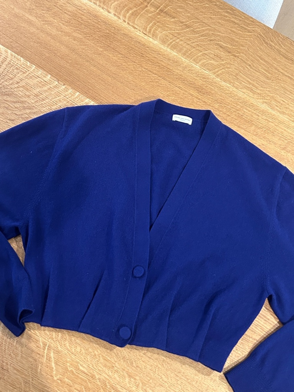 Dries Van Noten Taiga crop blue cashmere Cardigan M